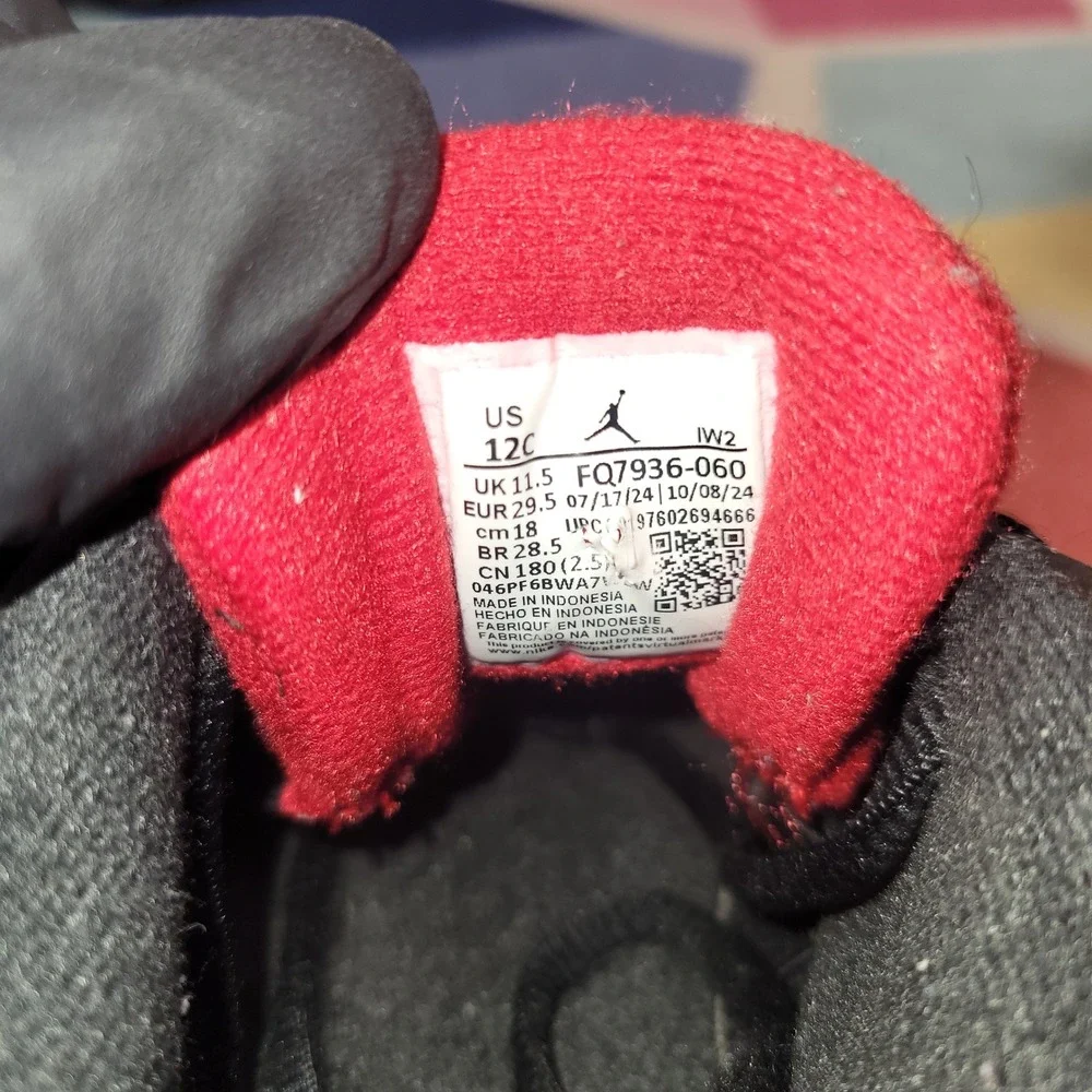 Jordan Stadium‎ 90 Kids Shoes Black Anthracite Red FQ7936-060 Size 12C